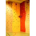 Climbing wall 12/7 holds/m2